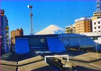 藤沢駅から富士山