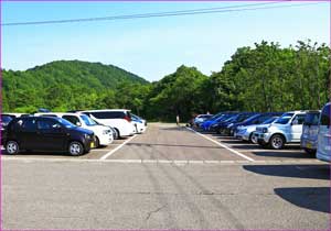 登山口駐車場