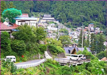 氷川の町