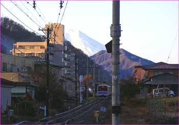 禾生駅から富士山