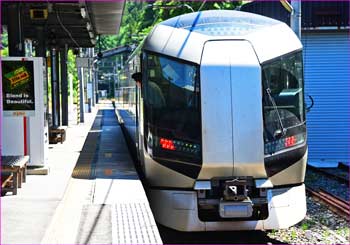 会津高原駅のリバティ