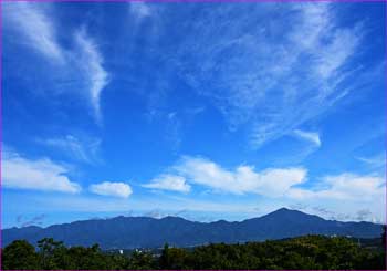 巻雲湧く