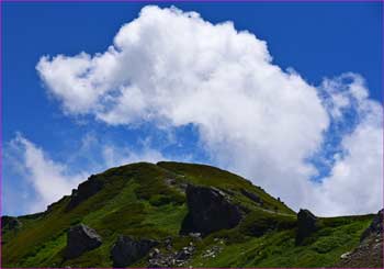 夏雲