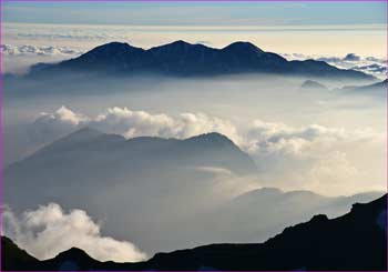 毛勝三山