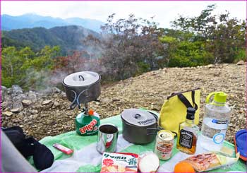 清八山で昼餉