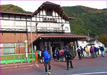 奥多摩駅