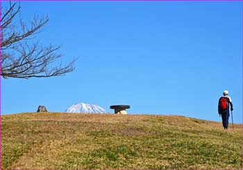 浜石岳山頂へ