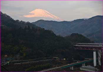 嵐から富士山