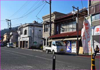 山北駅前