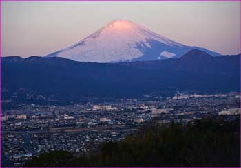 富士山夜明け