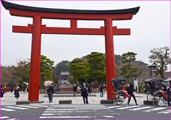 鶴岡八幡宮鳥居