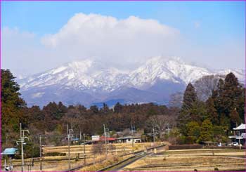 女峰山