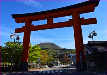 一の鳥居から駒ヶ岳