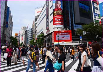 渋谷スクランブル交差点