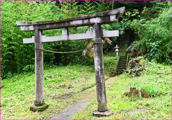 神社鳥居