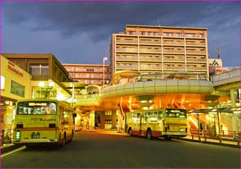 秦野駅