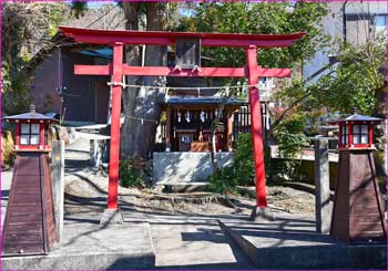 白山神社