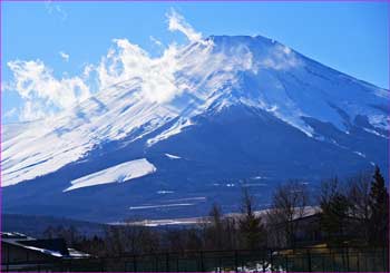 平野から富士山