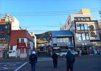 新松田駅前