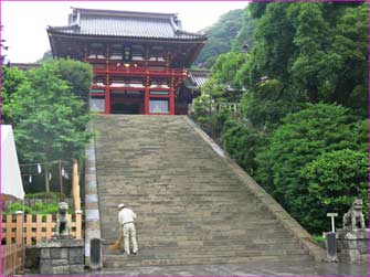 鶴岡八幡宮