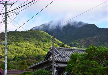 金時山