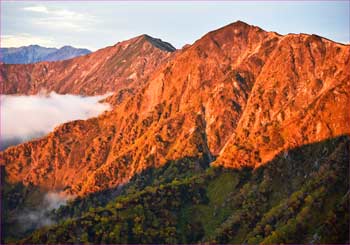 岩小屋沢岳