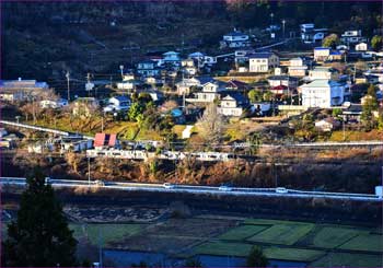 谷峨駅