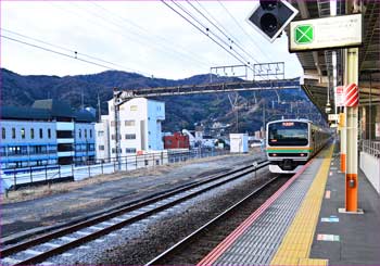 湯河原駅ホーム