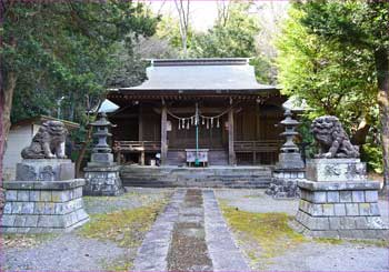 児子神社拝殿