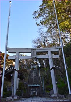 諏訪神社上社