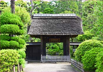 常楽寺山門