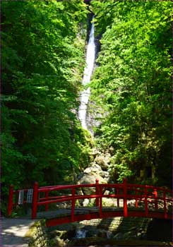 洒水の滝