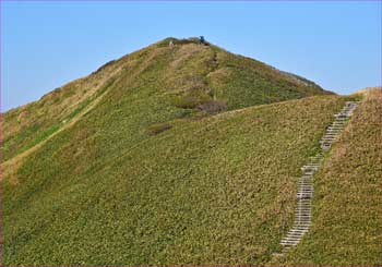 前衛峰に