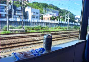 東海道線車内で