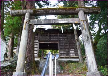 石楯尾神社