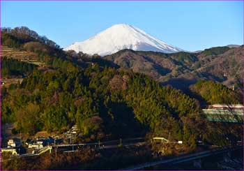 嵐の富士