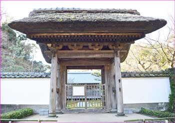 長寿寺山門