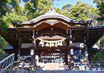 八幡神社拝殿