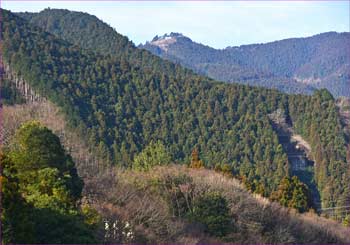 御岳山見ゆ