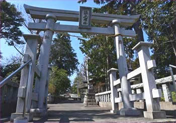 東の鳥居