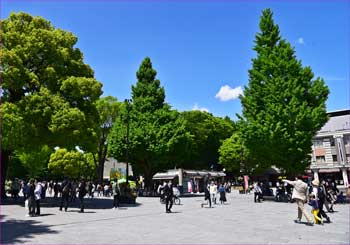 上野駅前公園