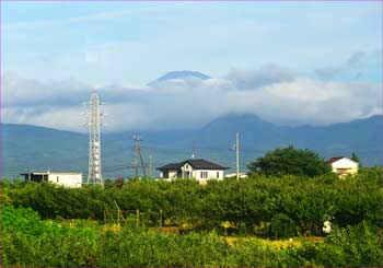 富士に雲が