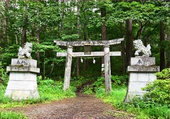 登山口