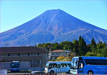 富士山駅で