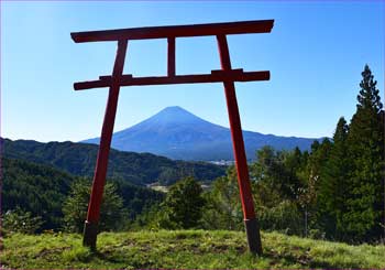 天空の鳥居