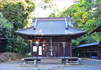 八幡神社拝殿