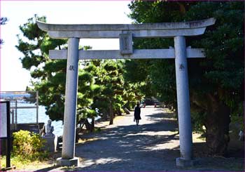 琵琶島神社