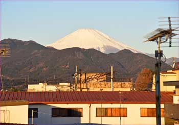 新松田駅富士