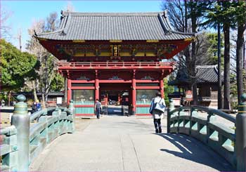 根津神社随神門