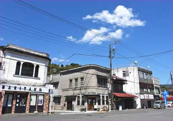 山北駅前